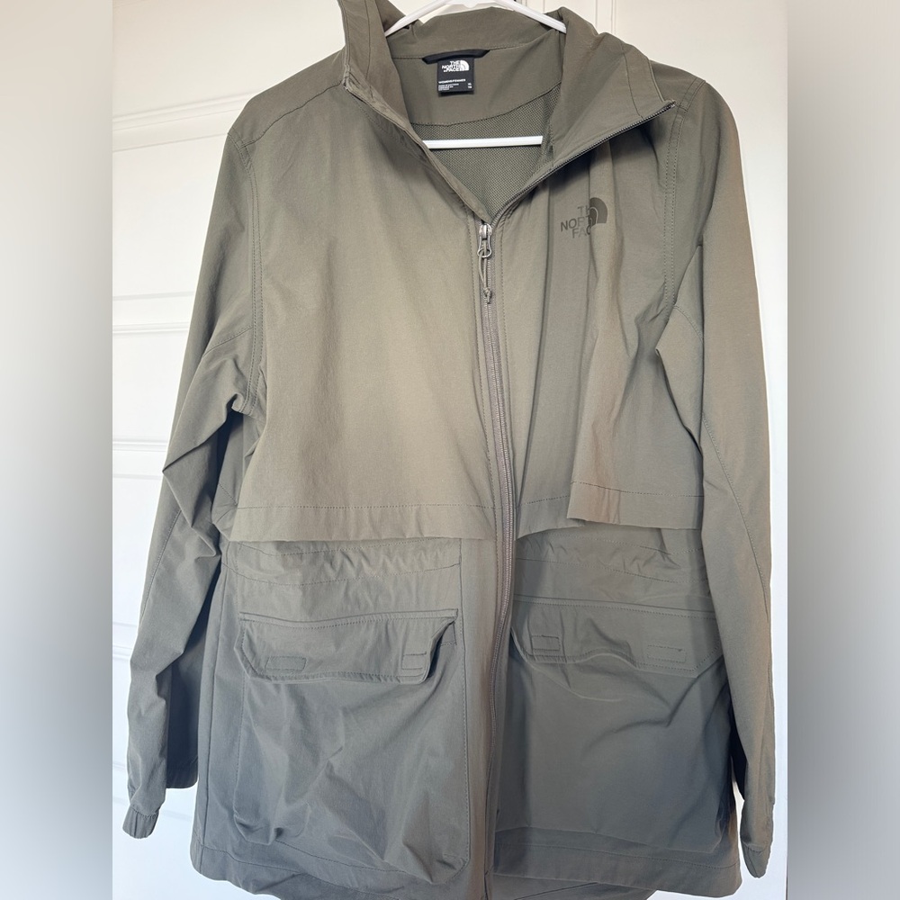 The Northface women’s jacket - Picture 2 of 6